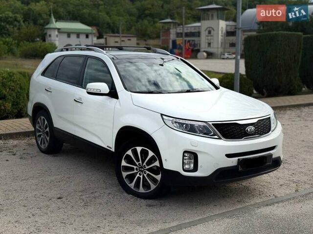Білий Кіа Соренто, об'ємом двигуна 2.2 л та пробігом 148 тис. км за 17900 $, фото 1 на Automoto.ua