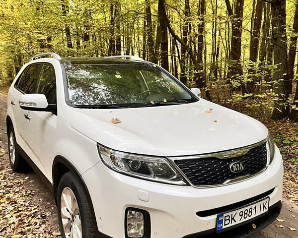 Белый Киа Соренто, объемом двигателя 2.2 л и пробегом 223 тыс. км за 17900 $, фото 1 на Automoto.ua