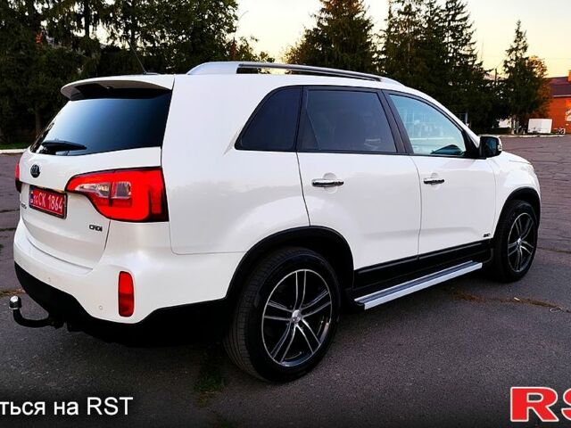 Белый Киа Соренто, объемом двигателя 2.2 л и пробегом 227 тыс. км за 15900 $, фото 1 на Automoto.ua