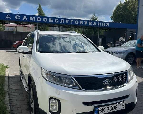Белый Киа Соренто, объемом двигателя 2.2 л и пробегом 198 тыс. км за 18400 $, фото 1 на Automoto.ua