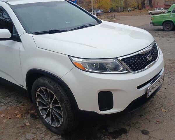 Белый Киа Соренто, объемом двигателя 3.34 л и пробегом 182 тыс. км за 15000 $, фото 1 на Automoto.ua