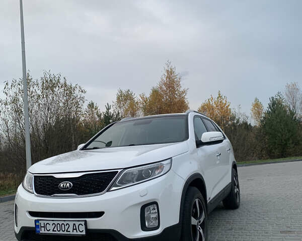 Белый Киа Соренто, объемом двигателя 2.2 л и пробегом 207 тыс. км за 17700 $, фото 1 на Automoto.ua