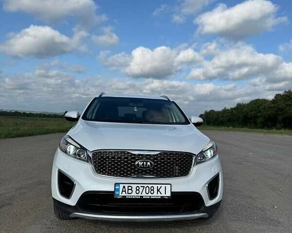 Белый Киа Соренто, объемом двигателя 2.4 л и пробегом 186 тыс. км за 14700 $, фото 1 на Automoto.ua