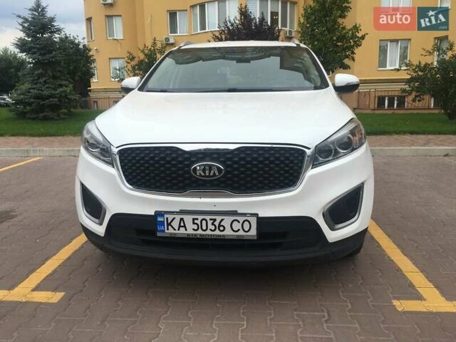 Белый Киа Соренто, объемом двигателя 3.3 л и пробегом 99 тыс. км за 15500 $, фото 1 на Automoto.ua