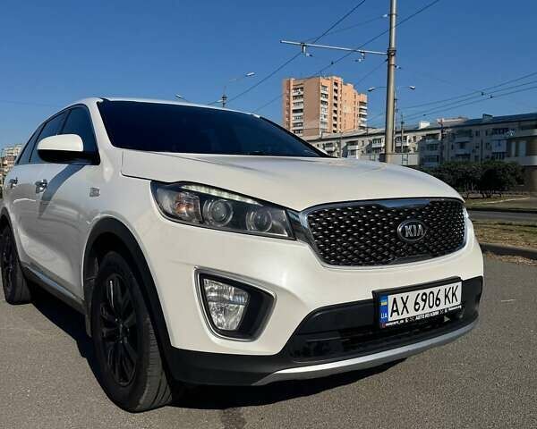 Белый Киа Соренто, объемом двигателя 2 л и пробегом 290 тыс. км за 18000 $, фото 1 на Automoto.ua