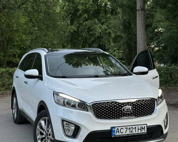 Белый Киа Соренто, объемом двигателя 2.2 л и пробегом 150 тыс. км за 23900 $, фото 1 на Automoto.ua