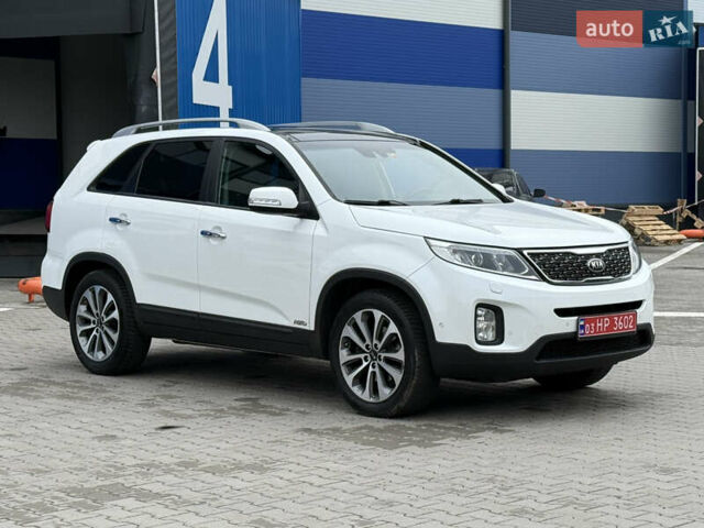 Белый Киа Соренто, объемом двигателя 2.2 л и пробегом 175 тыс. км за 18999 $, фото 1 на Automoto.ua