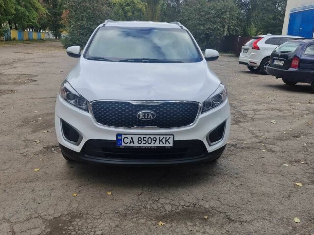 Белый Киа Соренто, объемом двигателя 2.4 л и пробегом 67 тыс. км за 15700 $, фото 1 на Automoto.ua