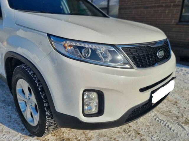 Білий Кіа Соренто, об'ємом двигуна 2.2 л та пробігом 72 тис. км за 18900 $, фото 1 на Automoto.ua