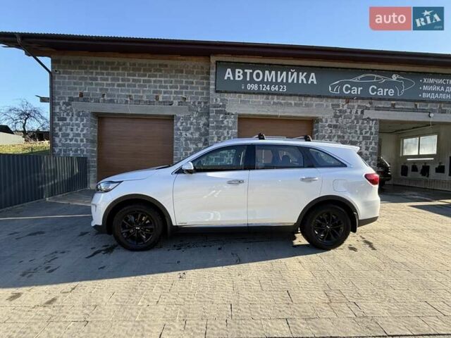 Білий Кіа Соренто, об'ємом двигуна 2.2 л та пробігом 51 тис. км за 33000 $, фото 1 на Automoto.ua