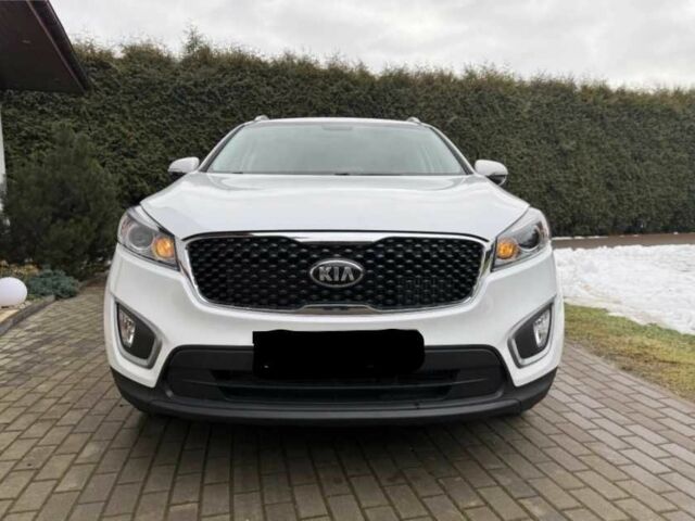 Білий Кіа Соренто, об'ємом двигуна 2.4 л та пробігом 68 тис. км за 12100 $, фото 1 на Automoto.ua