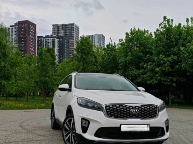 Киа Соренто 2018 в Киеве на Automoto.ua Белый Киа Соренто, объемом двигателя 2.2 л и пробегом 185 тыс. км за 20999 $, фото 1 на Automoto.ua