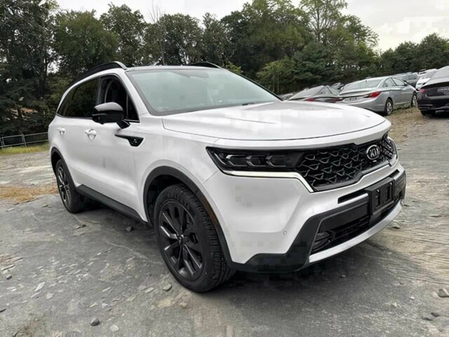 Киа Соренто 2021 в Черкассах на Automoto.ua Белый Киа Соренто, объемом двигателя 2.5 л и пробегом 26 тыс. км за 14300 $, фото 1 на Automoto.ua