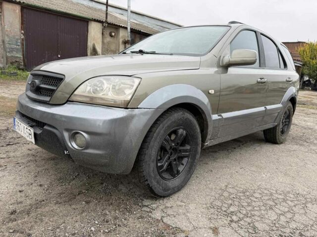 Кіа Соренто 2004 у Харкові на Automoto.ua Бежевий Кіа Соренто, об'ємом двигуна 2.5 л та пробігом 280 тис. км за 3500 $, фото 1 на Automoto.ua