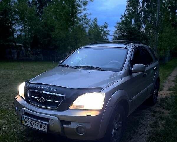 Бежевый Киа Соренто, объемом двигателя 3.5 л и пробегом 294 тыс. км за 8000 $, фото 1 на Automoto.ua