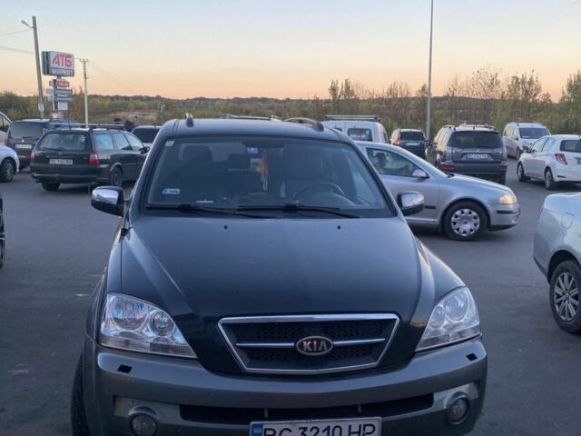 Чорний Кіа Соренто, об'ємом двигуна 2.5 л та пробігом 258 тис. км за 6000 $, фото 1 на Automoto.ua