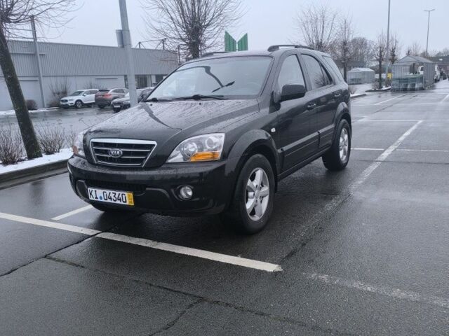 Черный Киа Соренто, объемом двигателя 2.5 л и пробегом 217 тыс. км за 4980 $, фото 1 на Automoto.ua