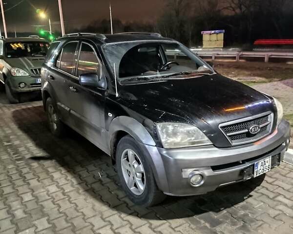 Черный Киа Соренто, объемом двигателя 2.5 л и пробегом 230 тыс. км за 5000 $, фото 1 на Automoto.ua