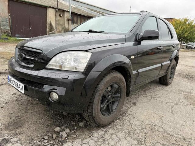 Кіа Соренто 2004 у Харкові на Automoto.ua Чорний Кіа Соренто, об'ємом двигуна 2.5 л та пробігом 267 тис. км за 3500 $, фото 1 на Automoto.ua