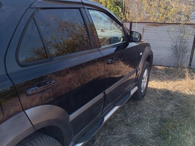 Киа Соренто 2004 в Изюме на Automoto.ua Черный Киа Соренто, объемом двигателя 2.5 л и пробегом 300 тыс. км за 5500 $, фото 1 на Automoto.ua