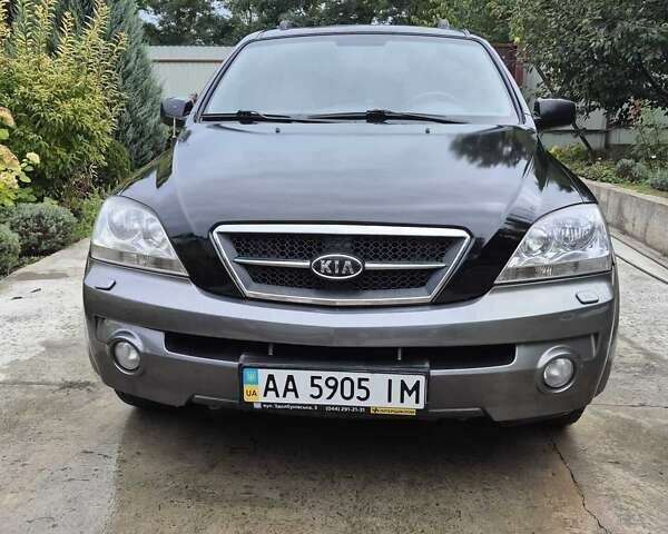 Черный Киа Соренто, объемом двигателя 2.5 л и пробегом 296 тыс. км за 6200 $, фото 1 на Automoto.ua