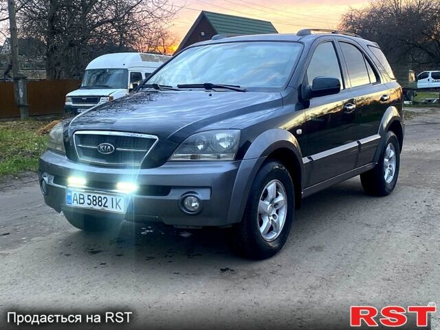 Чорний Кіа Соренто, об'ємом двигуна 2.5 л та пробігом 216 тис. км за 6200 $, фото 1 на Automoto.ua