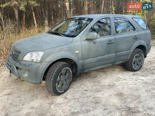 Черный Киа Соренто, объемом двигателя 2.5 л и пробегом 293 тыс. км за 3450 $, фото 1 на Automoto.ua