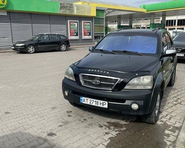 Черный Киа Соренто, объемом двигателя 2.5 л и пробегом 248 тыс. км за 7199 $, фото 1 на Automoto.ua