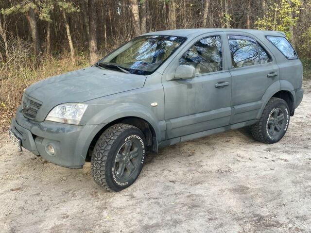 Черный Киа Соренто, объемом двигателя 2.5 л и пробегом 293 тыс. км за 3450 $, фото 1 на Automoto.ua