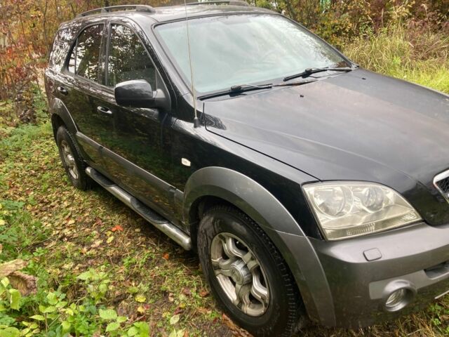 Черный Киа Соренто, объемом двигателя 2.5 л и пробегом 267 тыс. км за 3500 $, фото 1 на Automoto.ua