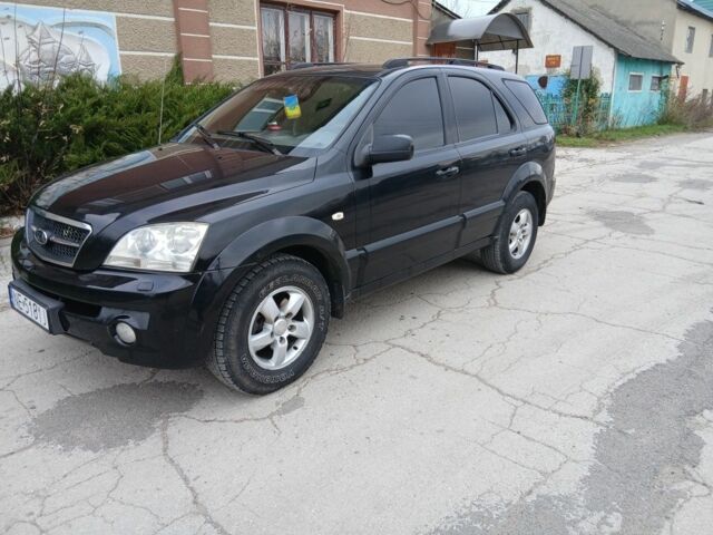 Черный Киа Соренто, объемом двигателя 0 л и пробегом 200 тыс. км за 4700 $, фото 1 на Automoto.ua