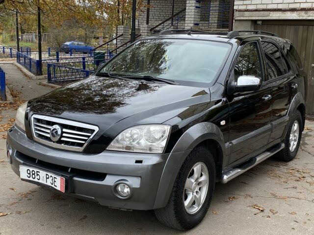 Чорний Кіа Соренто, об'ємом двигуна 2.5 л та пробігом 210 тис. км за 3450 $, фото 1 на Automoto.ua