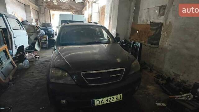 Черный Киа Соренто, объемом двигателя 0 л и пробегом 245 тыс. км за 2200 $, фото 1 на Automoto.ua