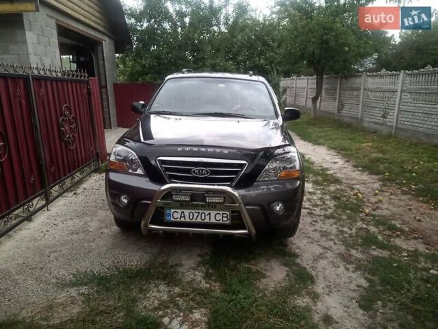 Черный Киа Соренто, объемом двигателя 2.5 л и пробегом 225 тыс. км за 10500 $, фото 1 на Automoto.ua