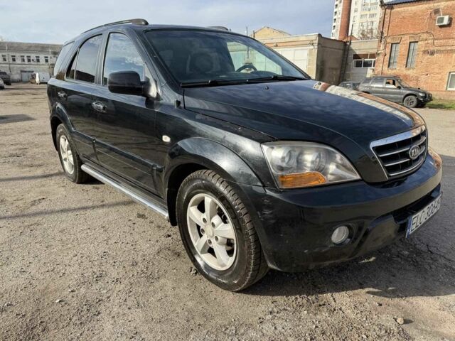 Черный Киа Соренто, объемом двигателя 2.5 л и пробегом 258 тыс. км за 4500 $, фото 1 на Automoto.ua