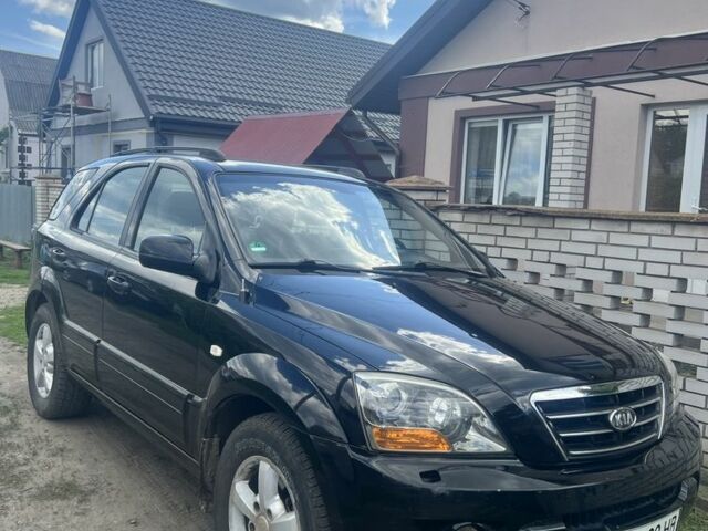Черный Киа Соренто, объемом двигателя 2.5 л и пробегом 280 тыс. км за 4499 $, фото 1 на Automoto.ua