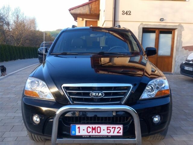 Черный Киа Соренто, объемом двигателя 2.5 л и пробегом 210 тыс. км за 2750 $, фото 1 на Automoto.ua