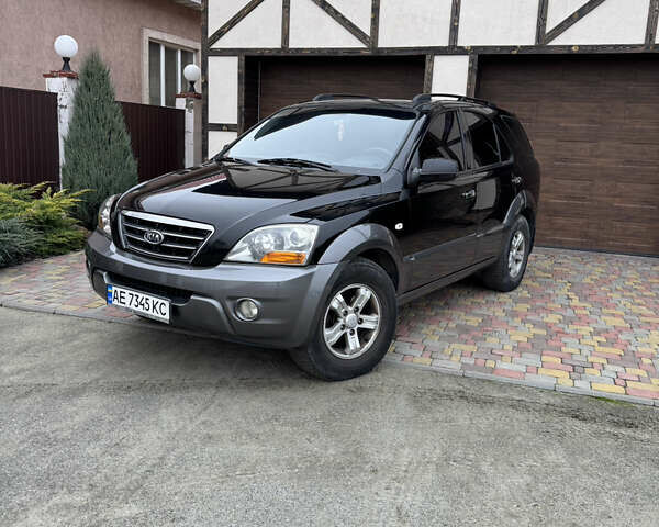 Чорний Кіа Соренто, об'ємом двигуна 3.3 л та пробігом 211 тис. км за 5750 $, фото 1 на Automoto.ua