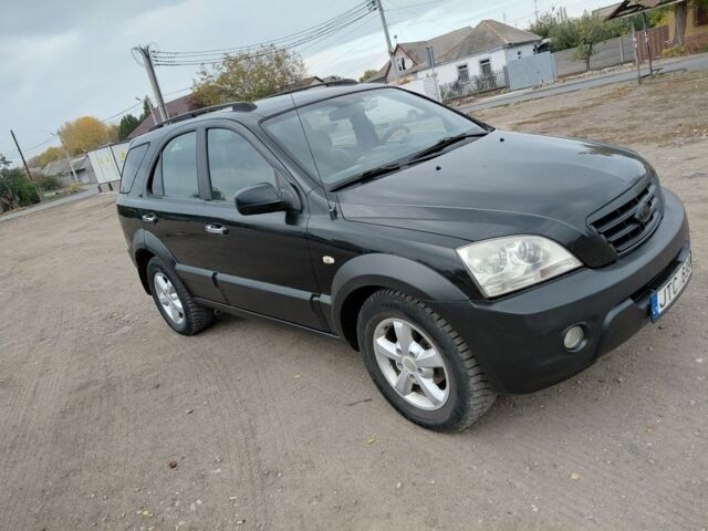 Черный Киа Соренто, объемом двигателя 2.5 л и пробегом 250 тыс. км за 3600 $, фото 1 на Automoto.ua