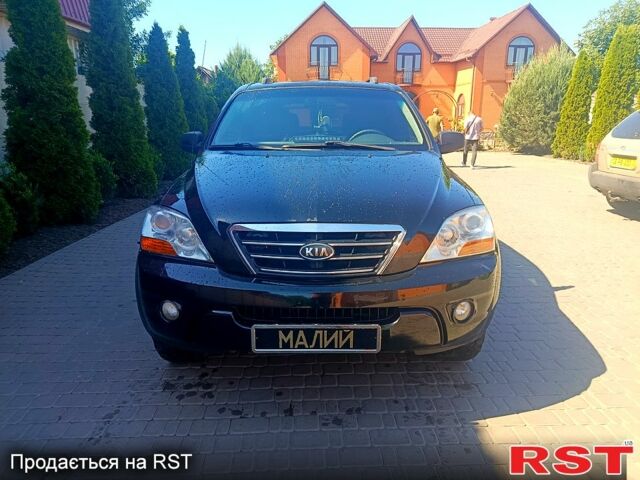 Черный Киа Соренто, объемом двигателя 2.5 л и пробегом 370 тыс. км за 4000 $, фото 1 на Automoto.ua