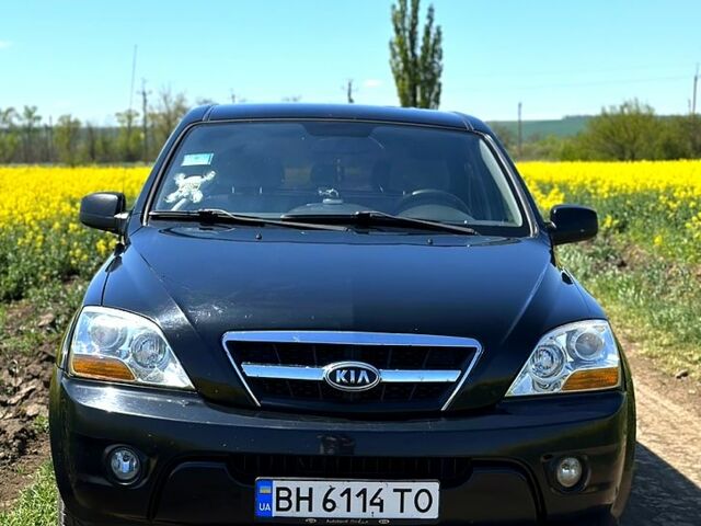 Чорний Кіа Соренто, об'ємом двигуна 2.5 л та пробігом 324 тис. км за 9500 $, фото 1 на Automoto.ua