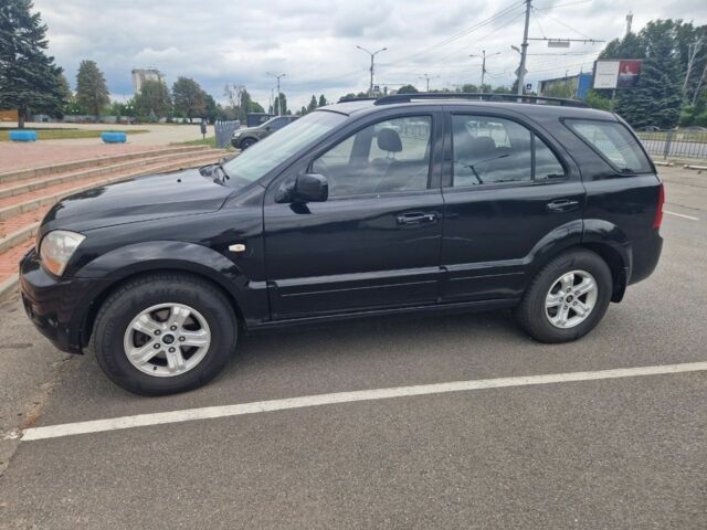 Черный Киа Соренто, объемом двигателя 2.5 л и пробегом 250 тыс. км за 5500 $, фото 1 на Automoto.ua