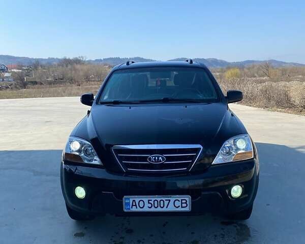 Черный Киа Соренто, объемом двигателя 2.5 л и пробегом 135 тыс. км за 9200 $, фото 1 на Automoto.ua