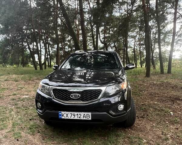 Чорний Кіа Соренто, об'ємом двигуна 2.2 л та пробігом 183 тис. км за 12800 $, фото 1 на Automoto.ua