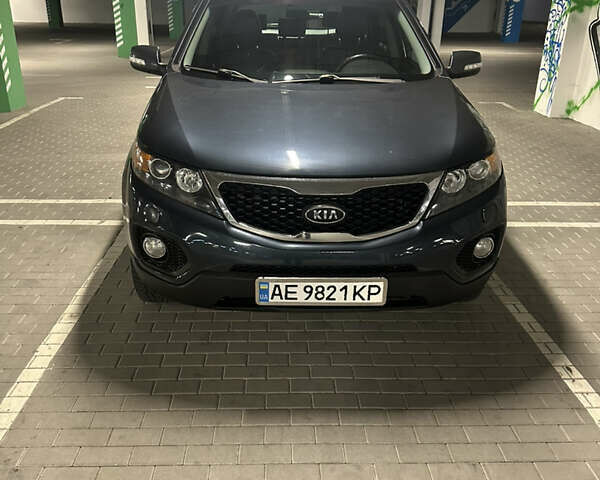 Чорний Кіа Соренто, об'ємом двигуна 2.4 л та пробігом 260 тис. км за 11000 $, фото 1 на Automoto.ua