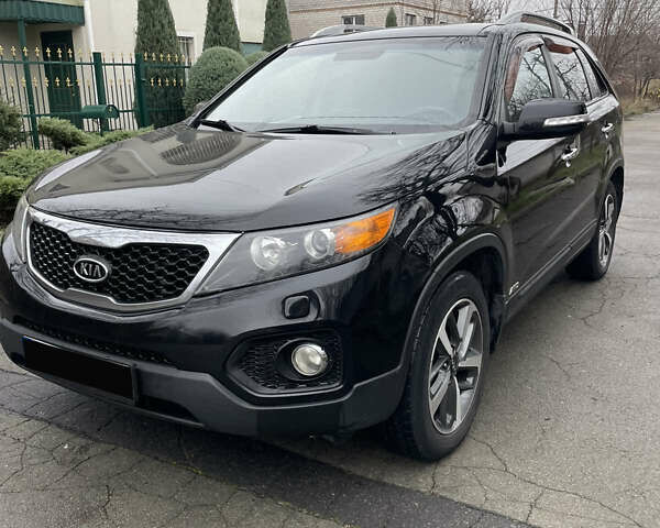 Чорний Кіа Соренто, об'ємом двигуна 2.2 л та пробігом 247 тис. км за 11999 $, фото 1 на Automoto.ua