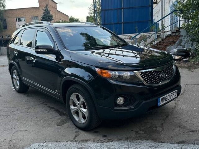 Черный Киа Соренто, объемом двигателя 2.2 л и пробегом 184 тыс. км за 3900 $, фото 1 на Automoto.ua