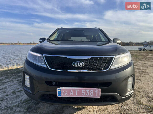 Чорний Кіа Соренто, об'ємом двигуна 2.2 л та пробігом 240 тис. км за 12950 $, фото 1 на Automoto.ua
