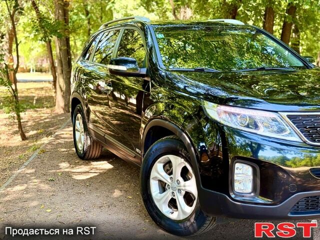Черный Киа Соренто, объемом двигателя 2.2 л и пробегом 225 тыс. км за 15300 $, фото 1 на Automoto.ua