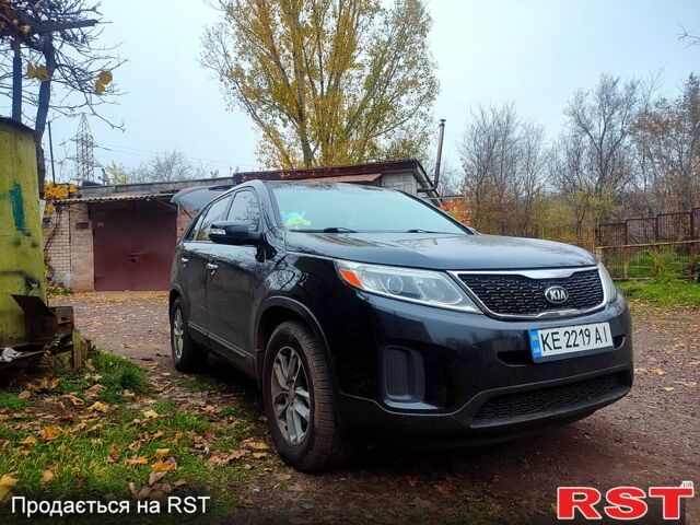 Черный Киа Соренто, объемом двигателя 2.4 л и пробегом 140 тыс. км за 13000 $, фото 1 на Automoto.ua